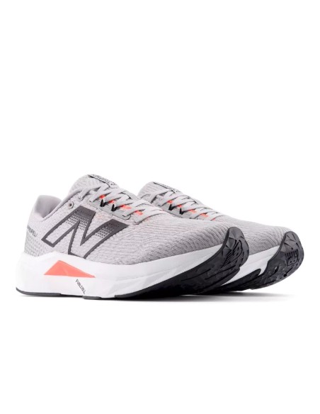 New Balance Fuellcell Propel V5