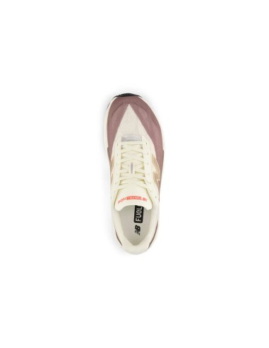 New Balance Rebel V5 W