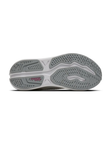 Brooks Revel Max W