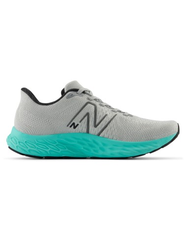 New Balance Evoz V3