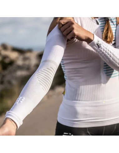 Manguitos Compressport Armforce Ultralight